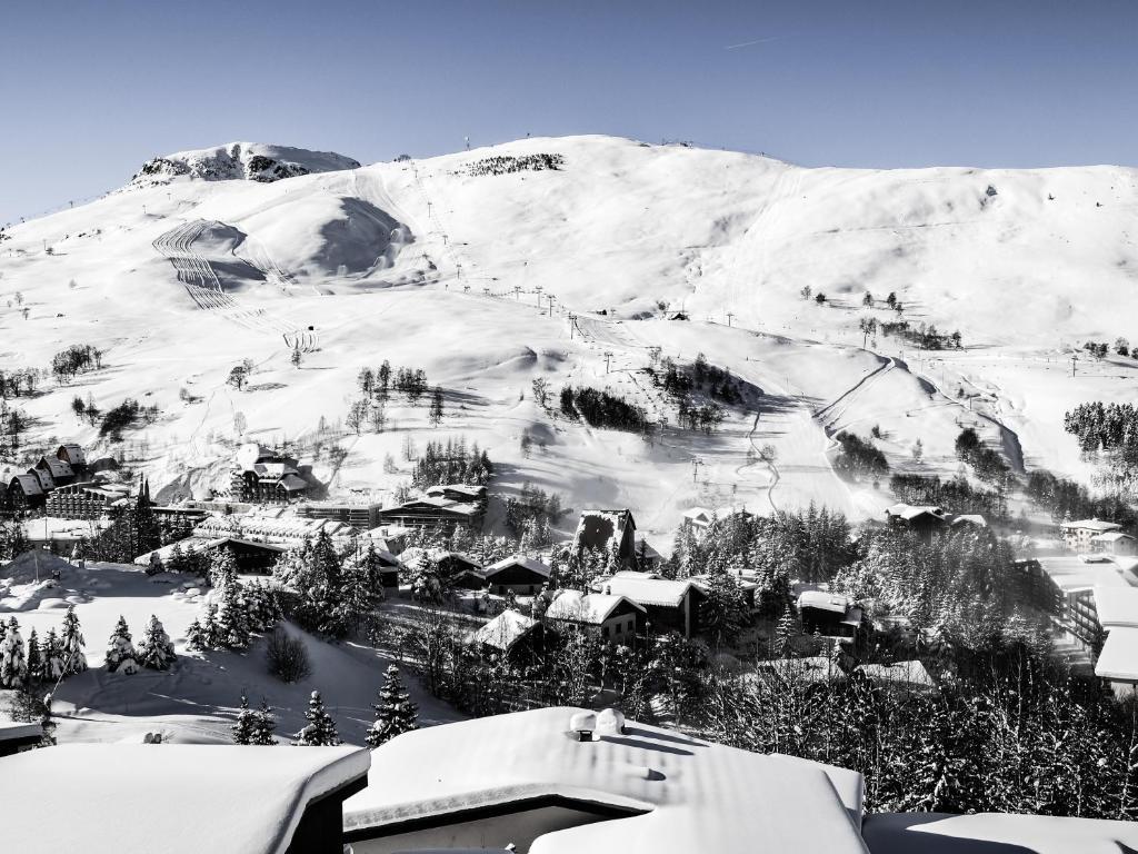 Hotel Turan Les Deux Alpes Exterior foto