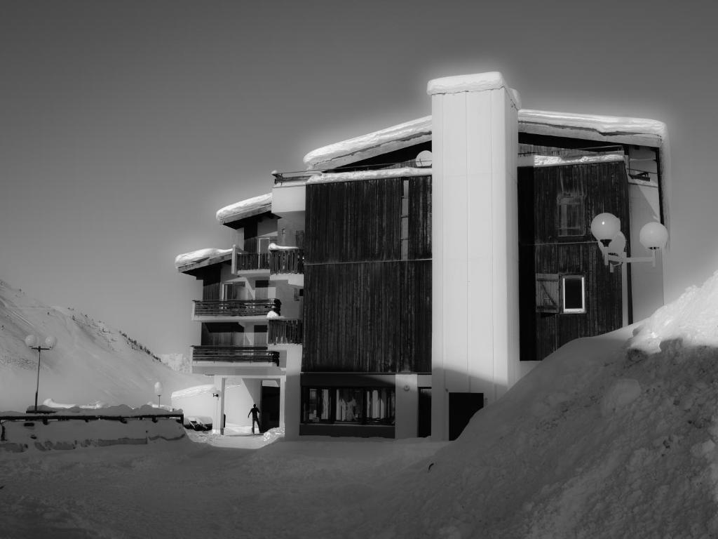 Hotel Turan Les Deux Alpes Exterior foto